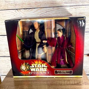 New Vintage 2000 Star Wars QUI-GON Jinn & Queen Amidala Defense of Naboo